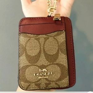 *Sold*Coach Zip card case wallet